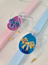 Load image into Gallery viewer, "Easter Egg" Bow Easter Candle
