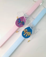 Load image into Gallery viewer, "Easter Egg" Bow Easter Candle
