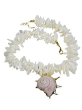 Load image into Gallery viewer, Ariel Fresh Water Shell Necklace

